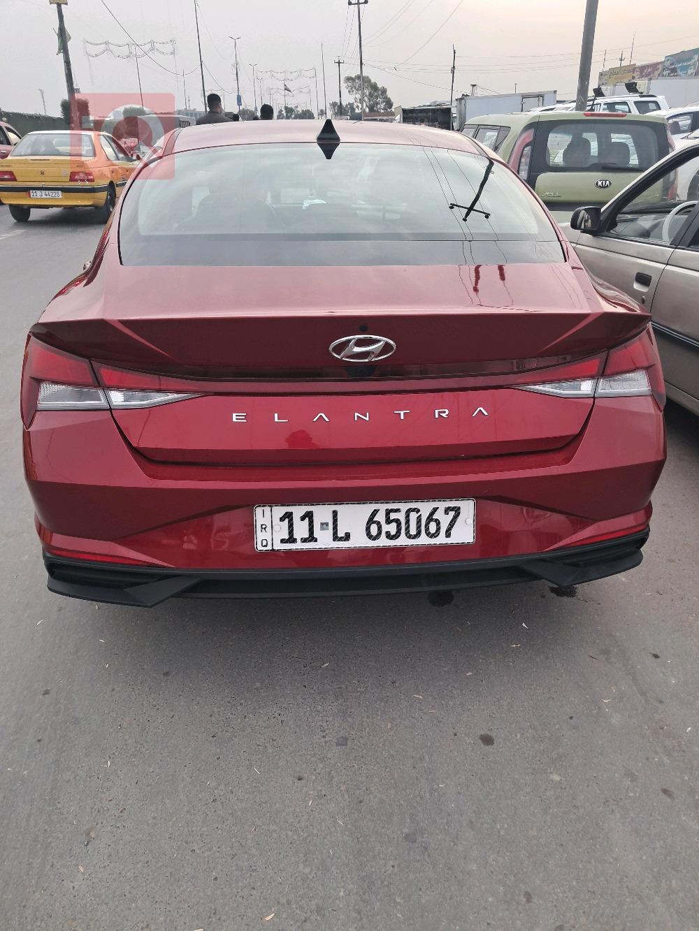 هیۆندای ئەلەنترا